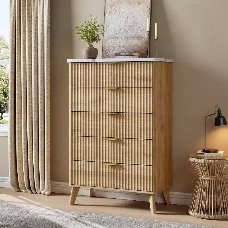 Cassettiera Scanalata per Camera da Letto con 5 Cassetti Profondi, Cassettiera Alta, Design con Profilo Curvo, Cassettiera Moderna in Legno, per Soggiorno, Corridoio