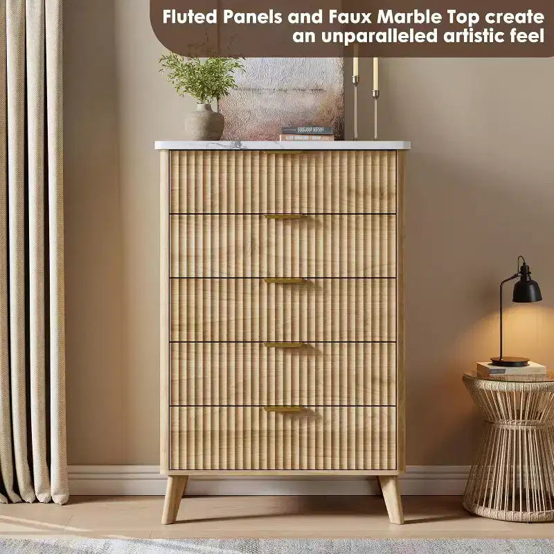 Cassettiera Scanalata per Camera da Letto con 5 Cassetti Profondi, Cassettiera Alta, Design con Profilo Curvo, Cassettiera Moderna in Legno, per Soggiorno, Corridoio