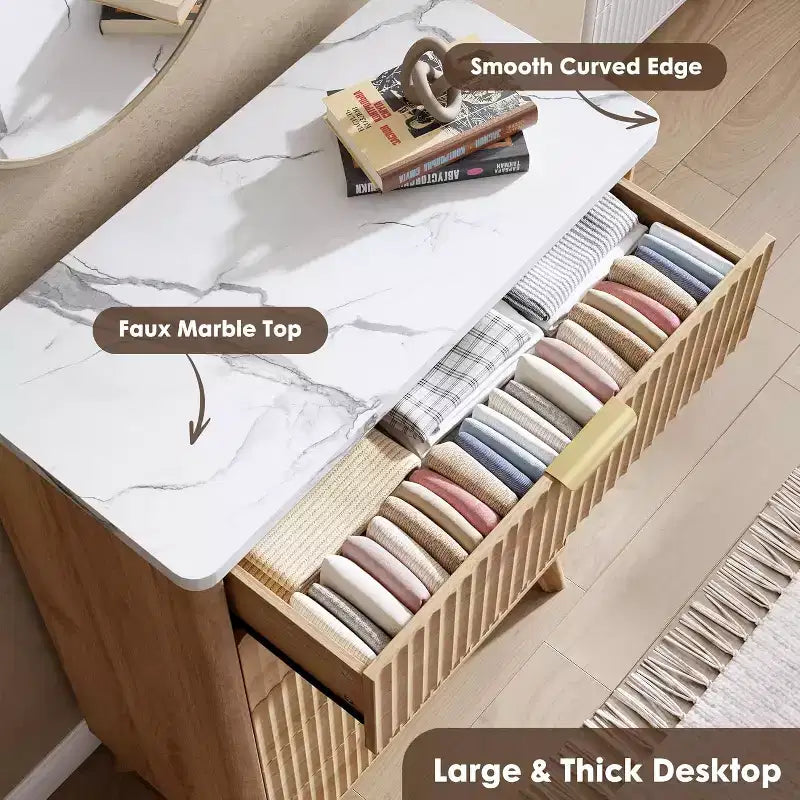 Cassettiera Scanalata per Camera da Letto con 5 Cassetti Profondi, Cassettiera Alta, Design con Profilo Curvo, Cassettiera Moderna in Legno, per Soggiorno, Corridoio
