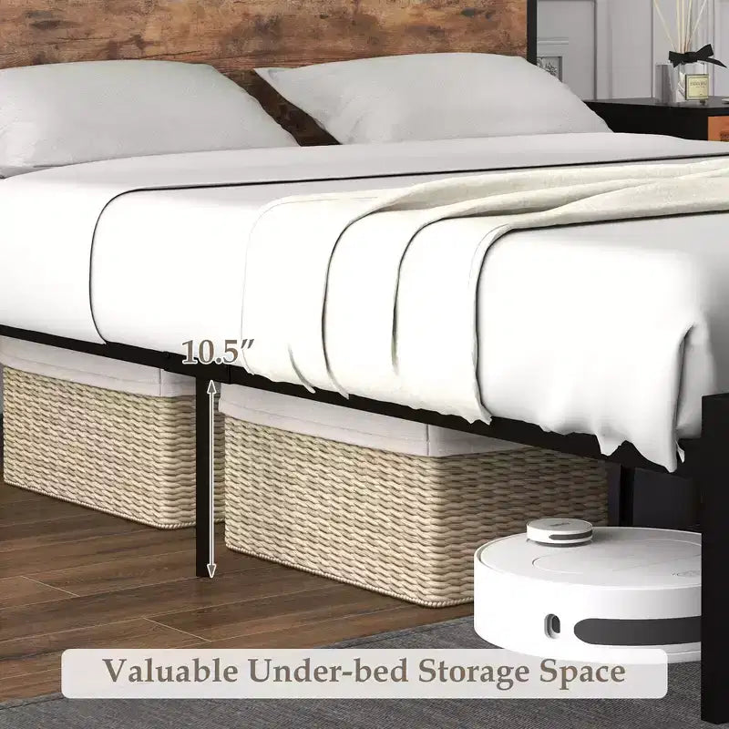 Telaio per letto a piattaforma industriale full size con stazione di ricarica e testiera portaoggetti