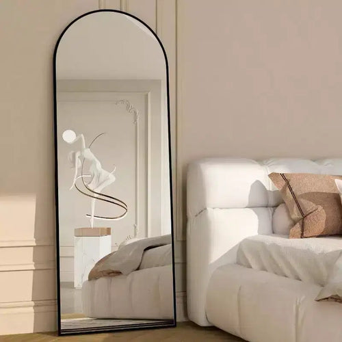 Specchio ad arco da 56 pollici, specchio da pavimento con supporto, specchio nero a figura intera da appoggio o da inclinare per camera da letto e soggiorno