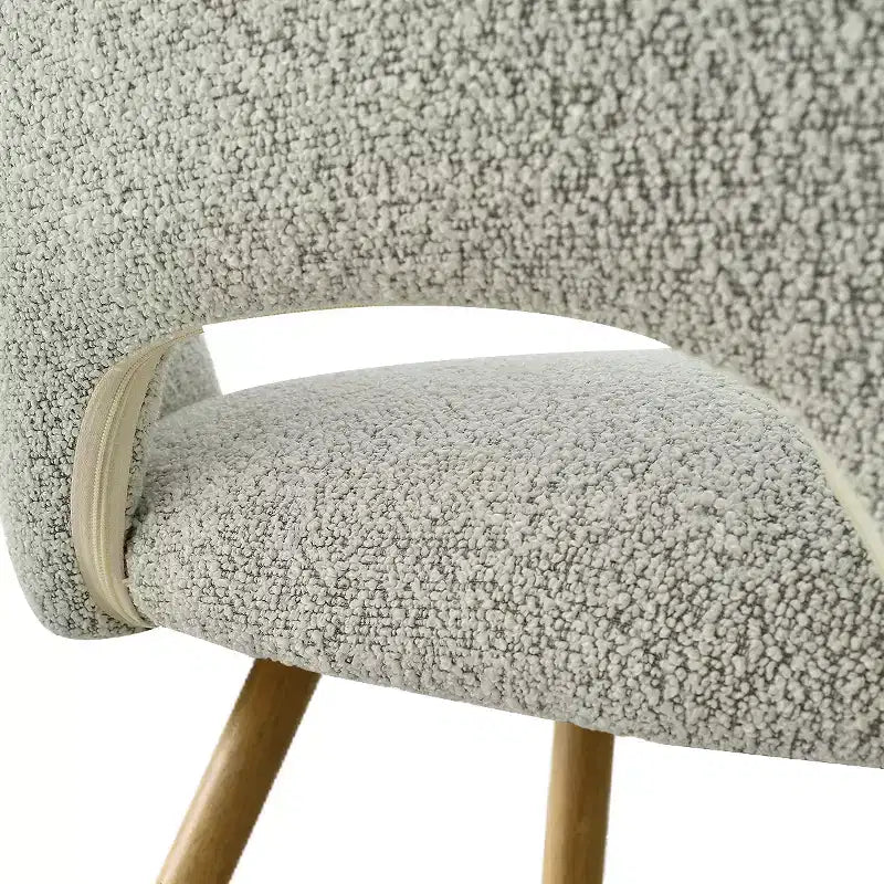 Set di 6 sedie da pranzo imbottite in bouclé – Schienale curvo, gambe in metallo effetto rovere