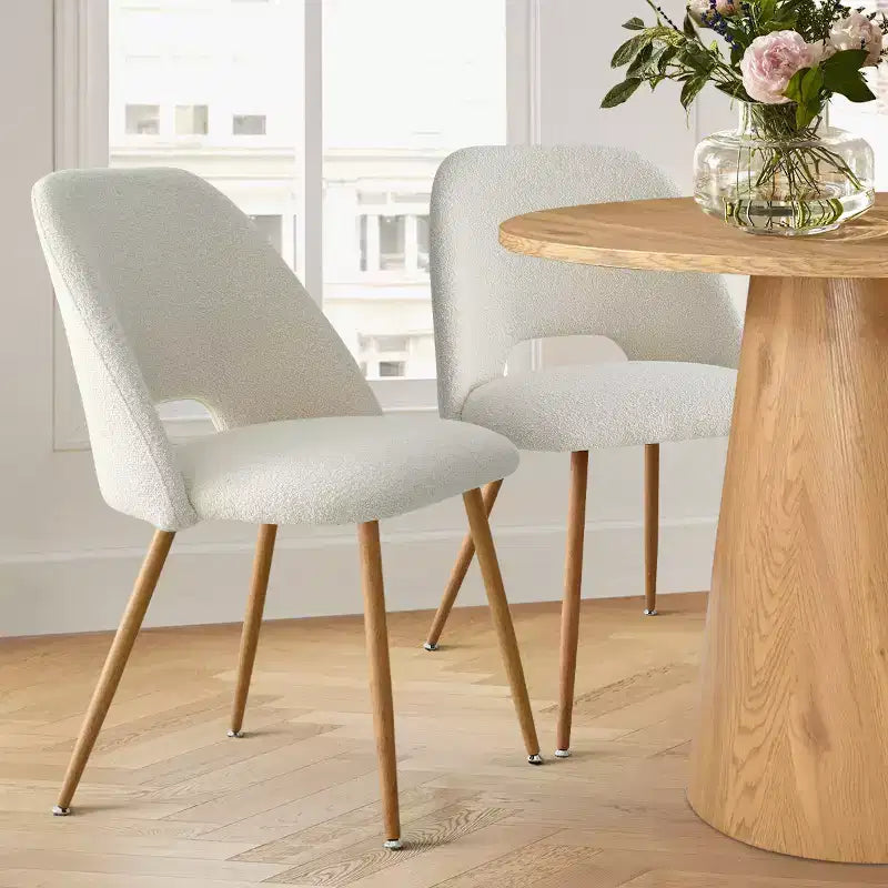 Set di 6 sedie da pranzo imbottite in bouclé – Schienale curvo, gambe in metallo effetto rovere